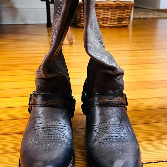 Freebird Shawna Gray Taupe Harness Western Moto Boots 9 - Picture 3 of 9